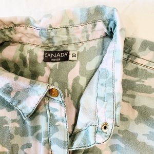 Kid’s overall short.